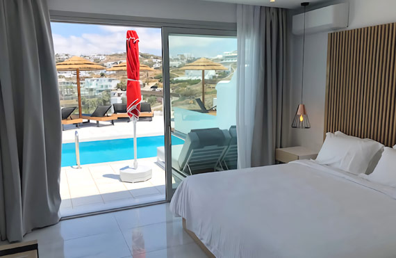 Panorama Suite με ήμι-ιδιωτική πισίνα