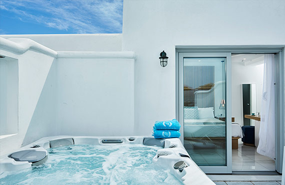 Panorama Suite With Outdoor Tub